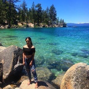 Meet your Posher, Reyna